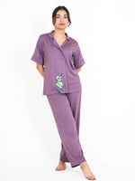 Load image into Gallery viewer, comfy sleepwear, woman sleeping clothes, night pajama set for ladies, sleepwear women, cute night suit for women, top and pant set for women, cord set for women, co-ord set designs, trendy cord set dress
