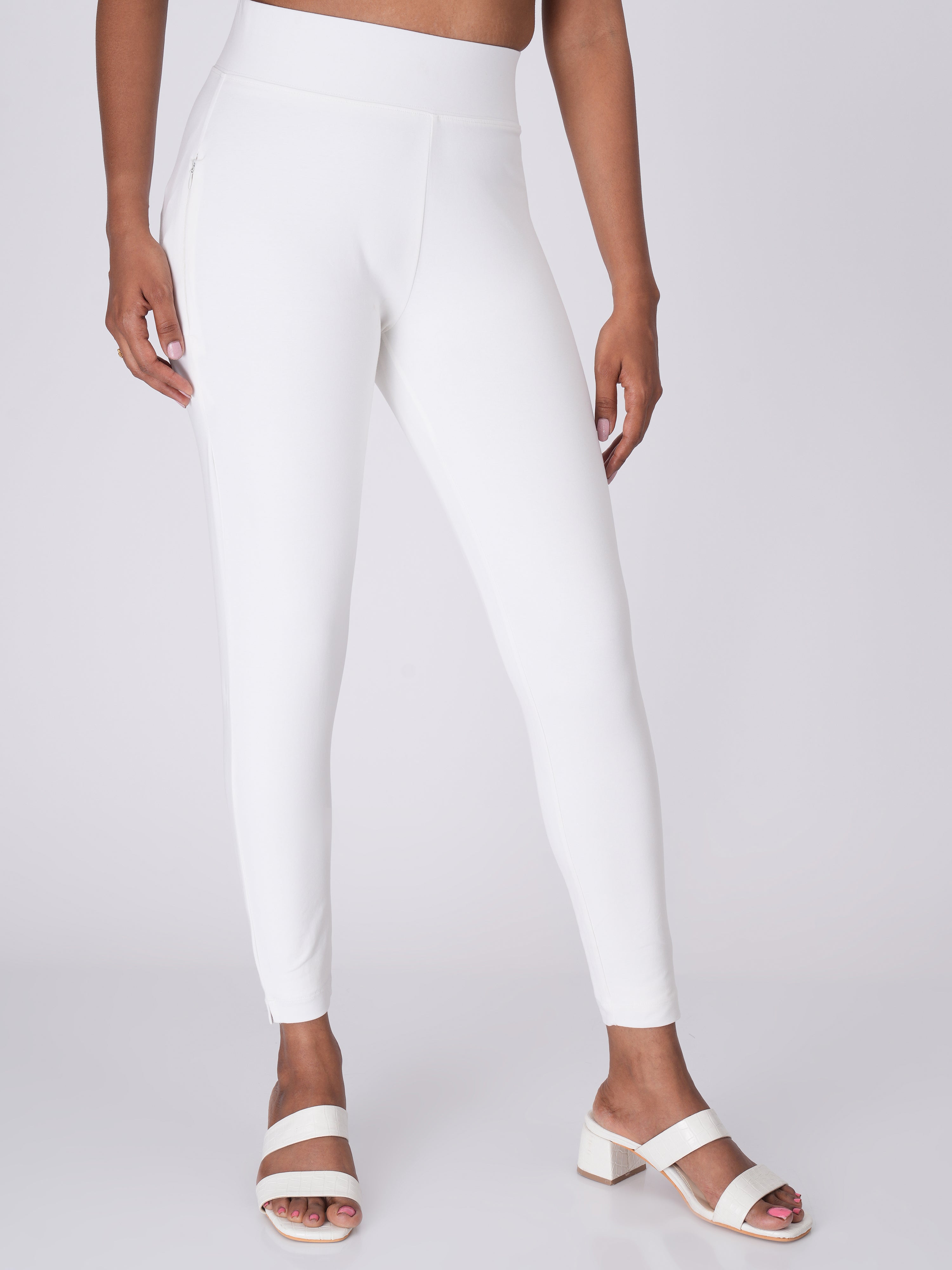 Movease 7/8 White Leggings (Ankle Length Leggings)