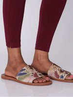 Load image into Gallery viewer, Flexifit Maroon Soho Leggings (Full Length Leggings)
